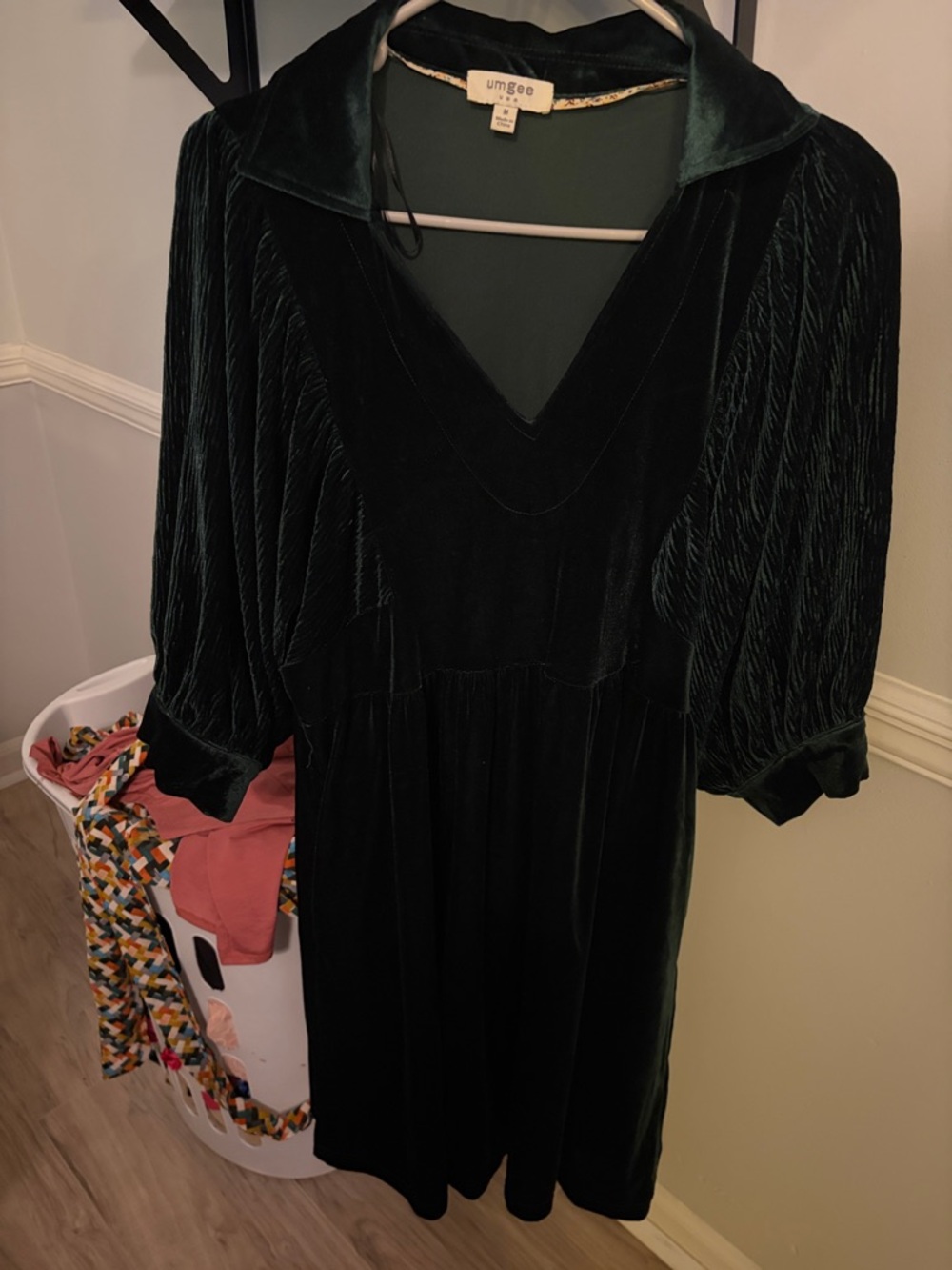Umgee Dark Green Velvet Midi Dress with V-Neck Collar